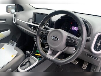 Used Kia Picanto 2018 for sale - 77383311: Photo