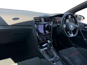 Used Volkswagen Golf 2019 for sale - 75035476: Photo