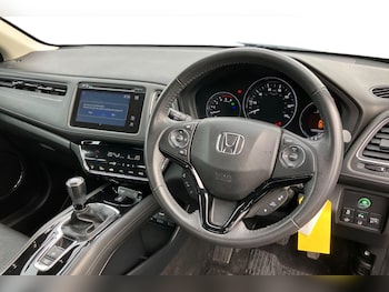 Used Honda HR-V 2018 for sale - 78802383: Photo