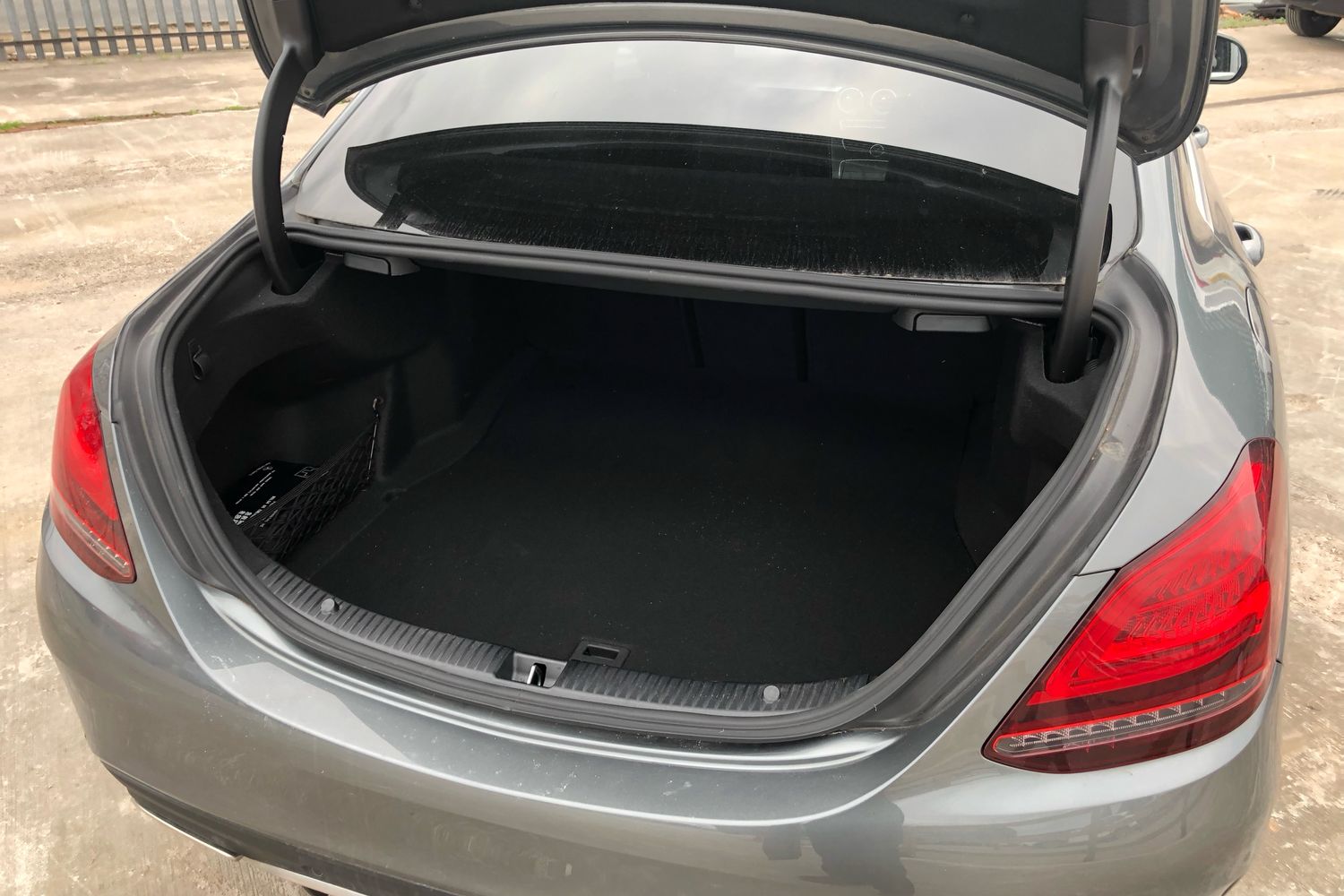 Used Mercedes-Benz C Class 2019 for sale - 76876117: Photo 15