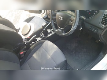 Used Hyundai i20 2017 for sale - 79005799: Photo