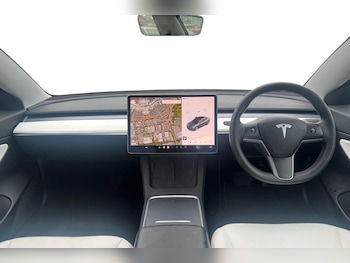 Used Tesla Model 3 2020 for sale - 76798510: Photo