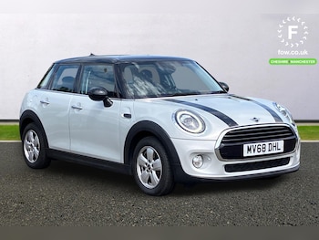 Used MINI Hatch 2018 for sale - 79503343: Photo