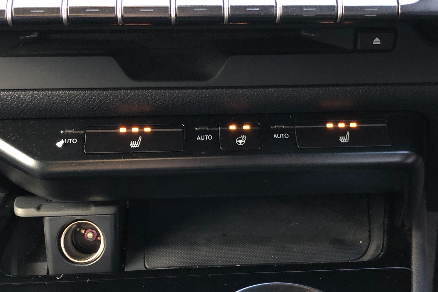 Used Lexus UX 2020 for sale - 77615804: Photo 15