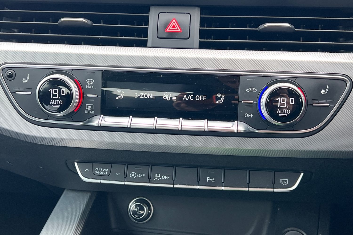 Used Audi A4 2017 for sale - 78177920: Photo 11