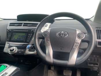 Used Toyota Prius+ 2020 for sale - 75129804: Photo