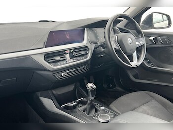 Used BMW 1 Series 2020 for sale - 77527404: Photo