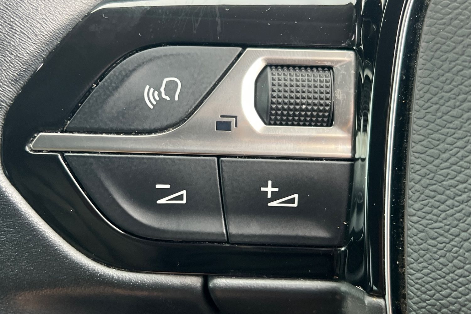 Used Peugeot 5008 2021 for sale - 77801727: Photo 12