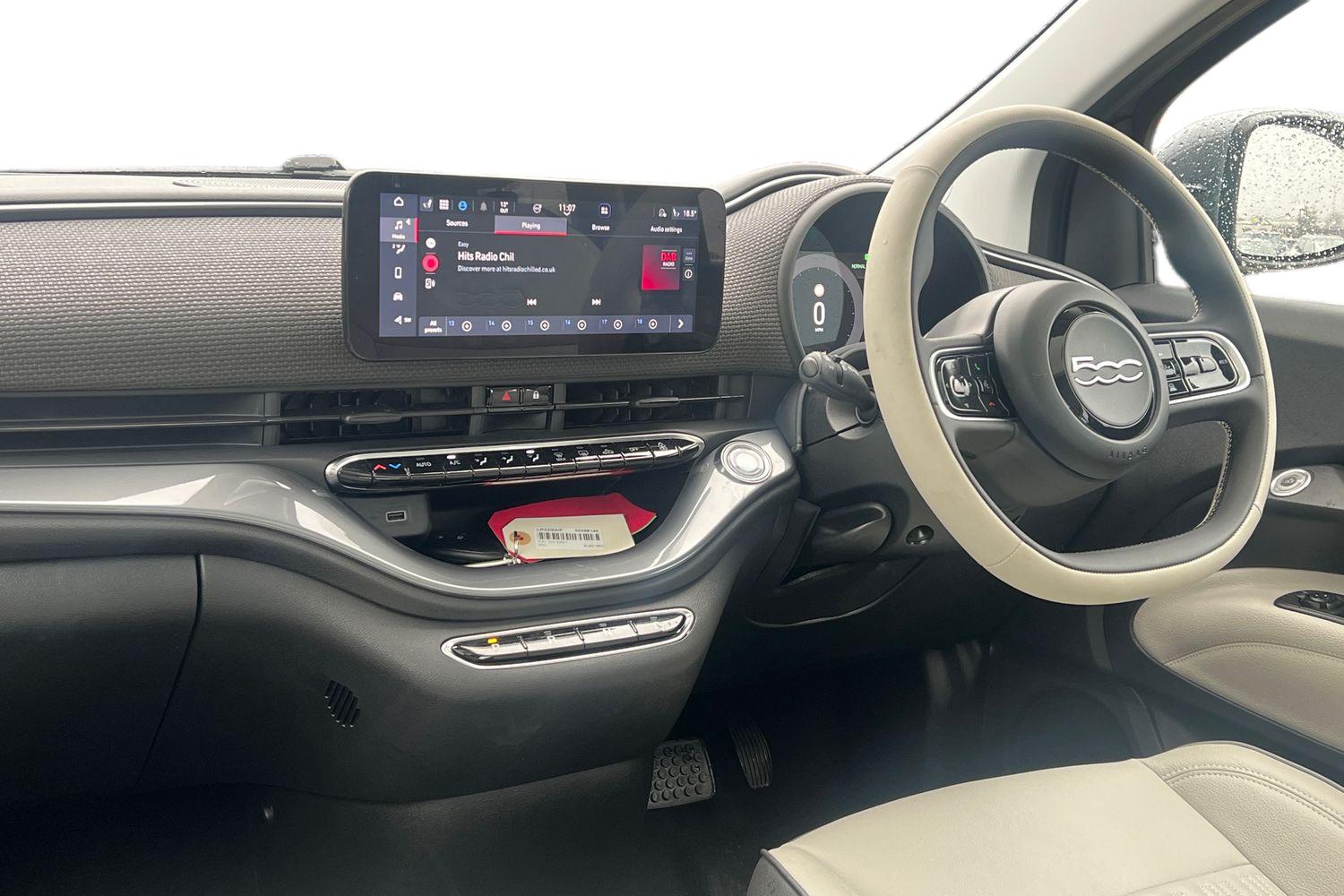 Used Fiat 500 2022 for sale - 76553561: Photo 4