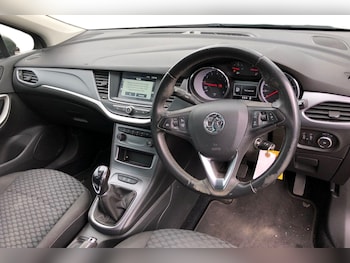 Used Vauxhall Astra 2019 for sale - 79130355: Photo