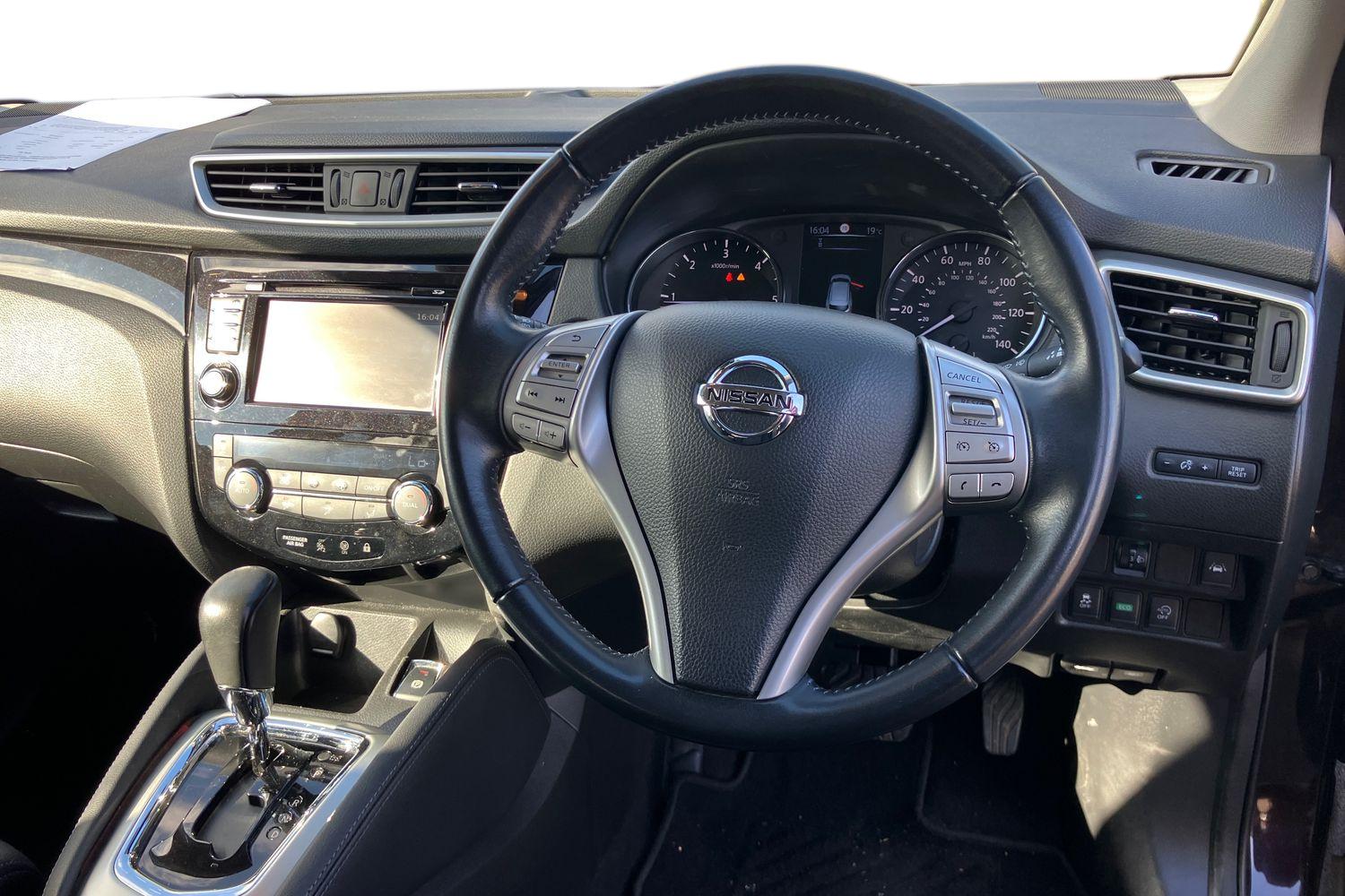 Used Nissan Qashqai 2016 for sale - 76972837: Photo 3