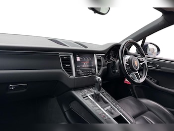 Used Porsche Macan 2016 for sale - 75549751: Photo