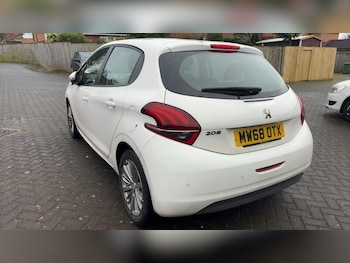 Used Peugeot 208 2019 for sale - 77805253: Photo