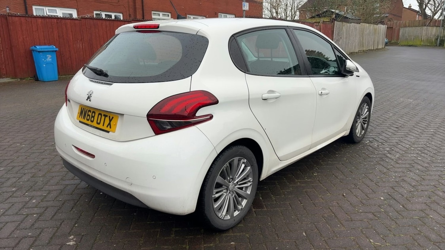 Used Peugeot 208 2019 for sale - 77805253: Photo 4