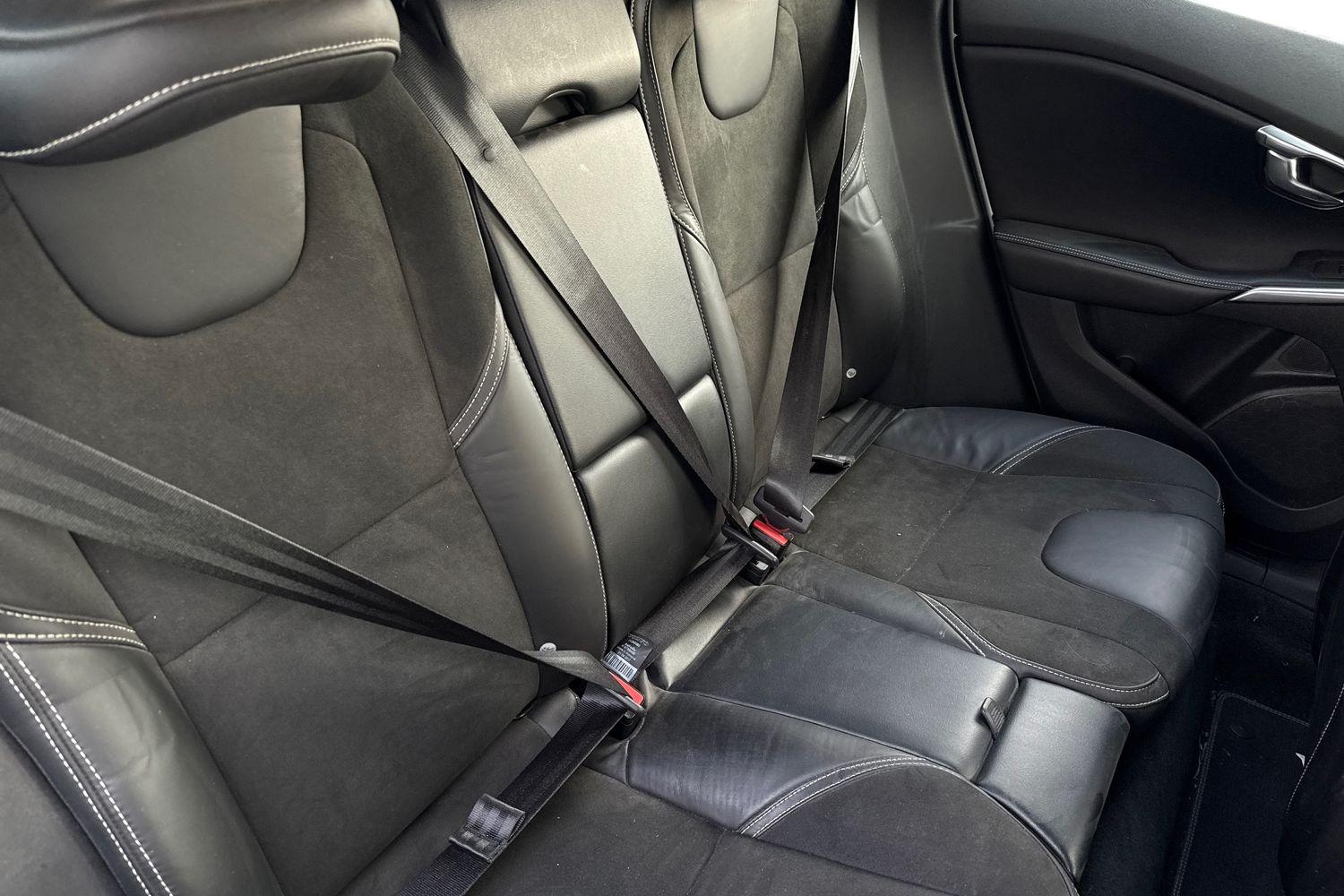 Used Volvo V40 2017 for sale - 76972806: Photo 14