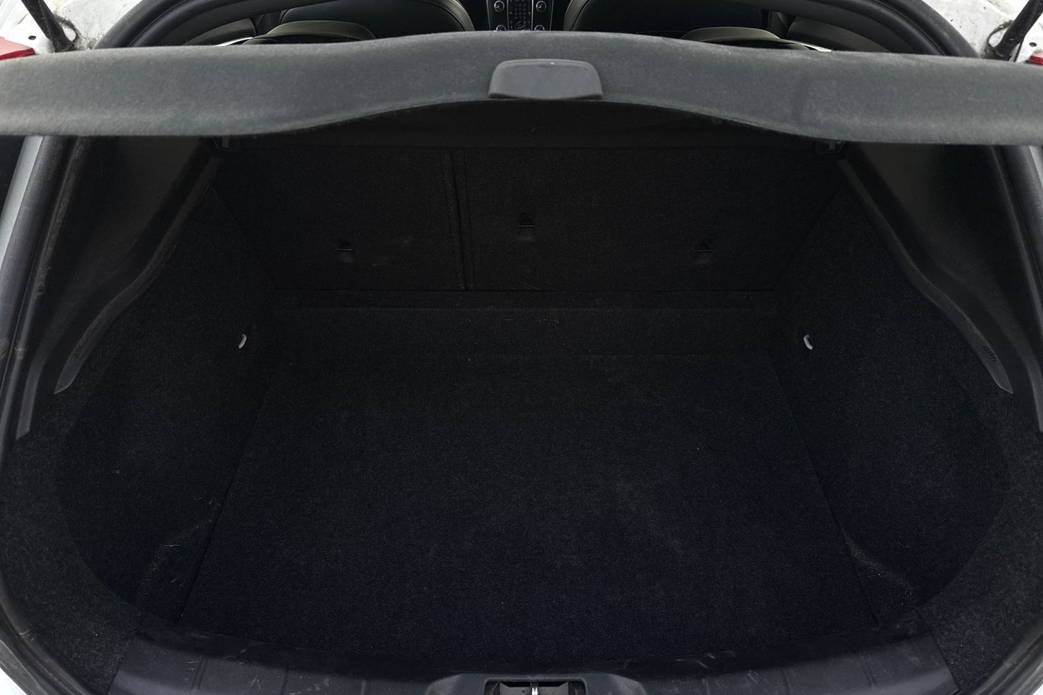 Used Volvo V40 2017 for sale - 76972806: Photo 15