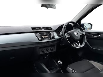 Used Skoda Fabia 2018 for sale - 76264090: Photo