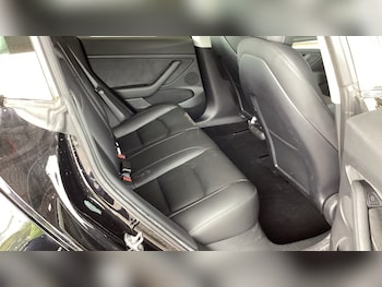 Used Tesla Model 3 2021 for sale - 75924791: Photo