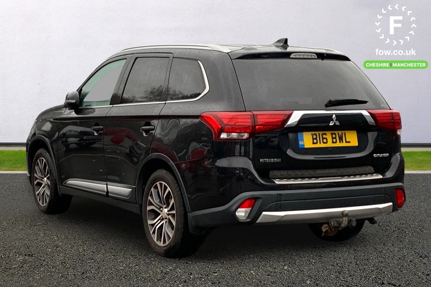 Used Mitsubishi Outlander 2017 for sale - 76929266: Photo 2