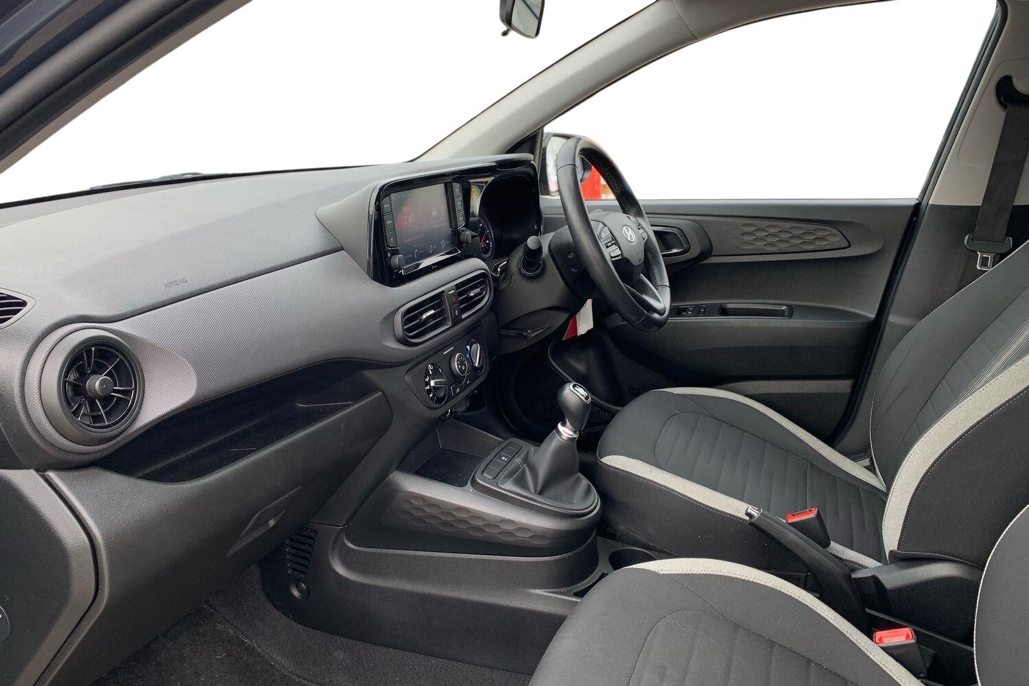 Used Hyundai i10 2022 for sale - 76257123: Photo 4