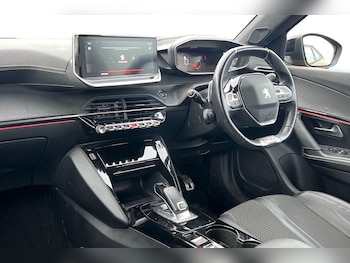 Used Peugeot 2008 2021 for sale - 76718514: Photo