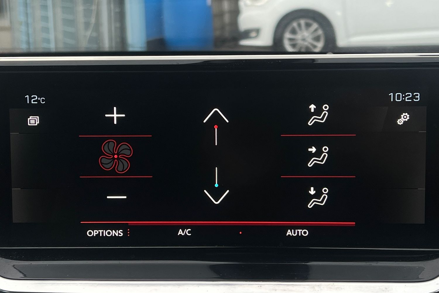 Used Peugeot 2008 2021 for sale - 76718514: Photo 7