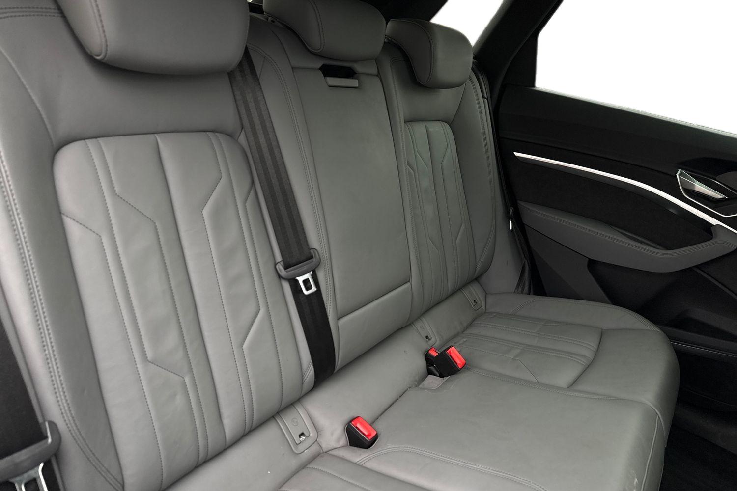 Used Audi Q8 2023 for sale - 77527614: Photo 16