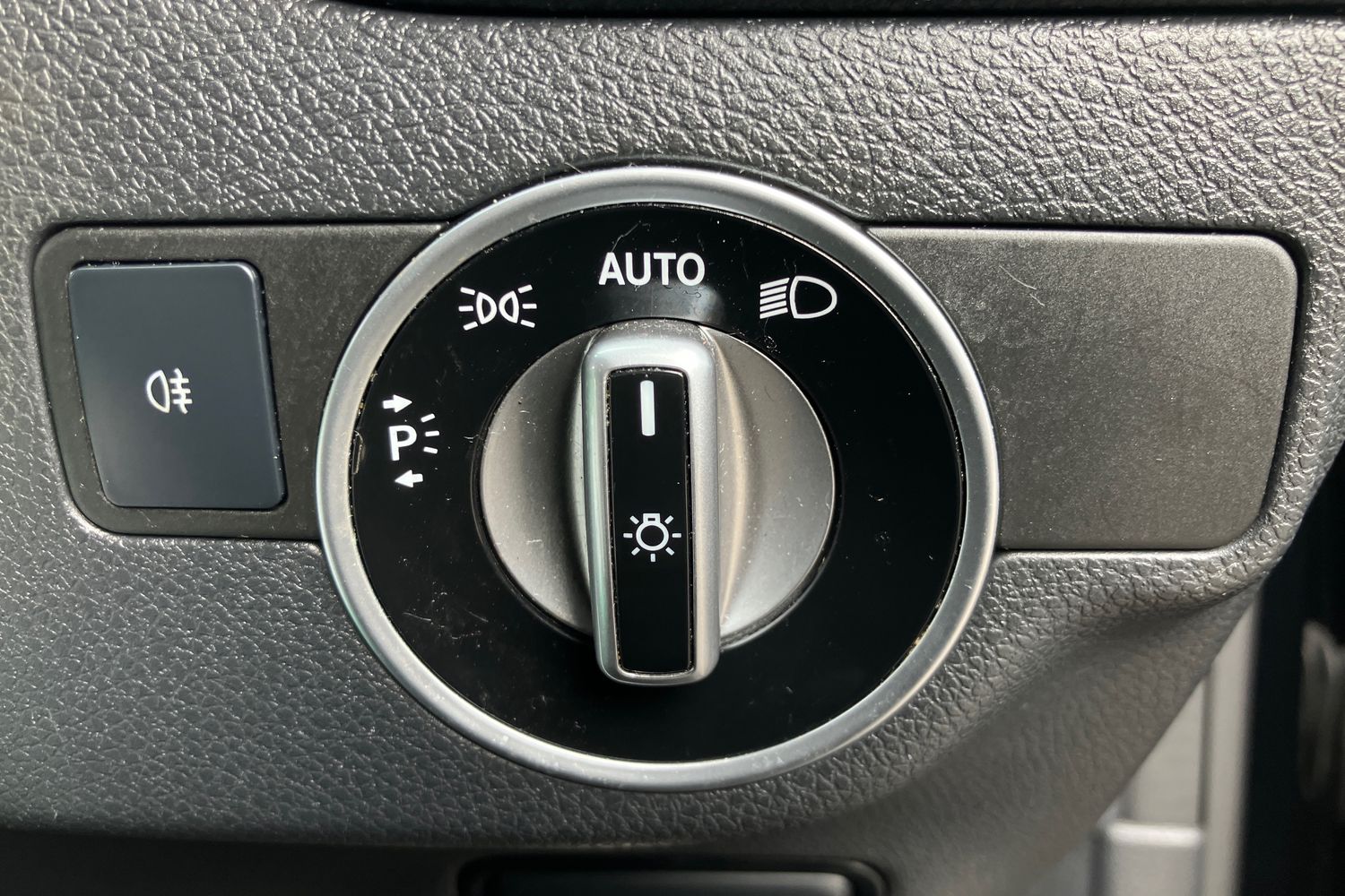 Used Mercedes-Benz CLA 2017 for sale - 77791751: Photo 22