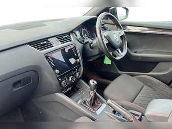 Used Skoda Octavia 2018 for sale - 77515197: Photo