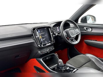 Used Volvo XC40 2019 for sale - 77540973: Photo