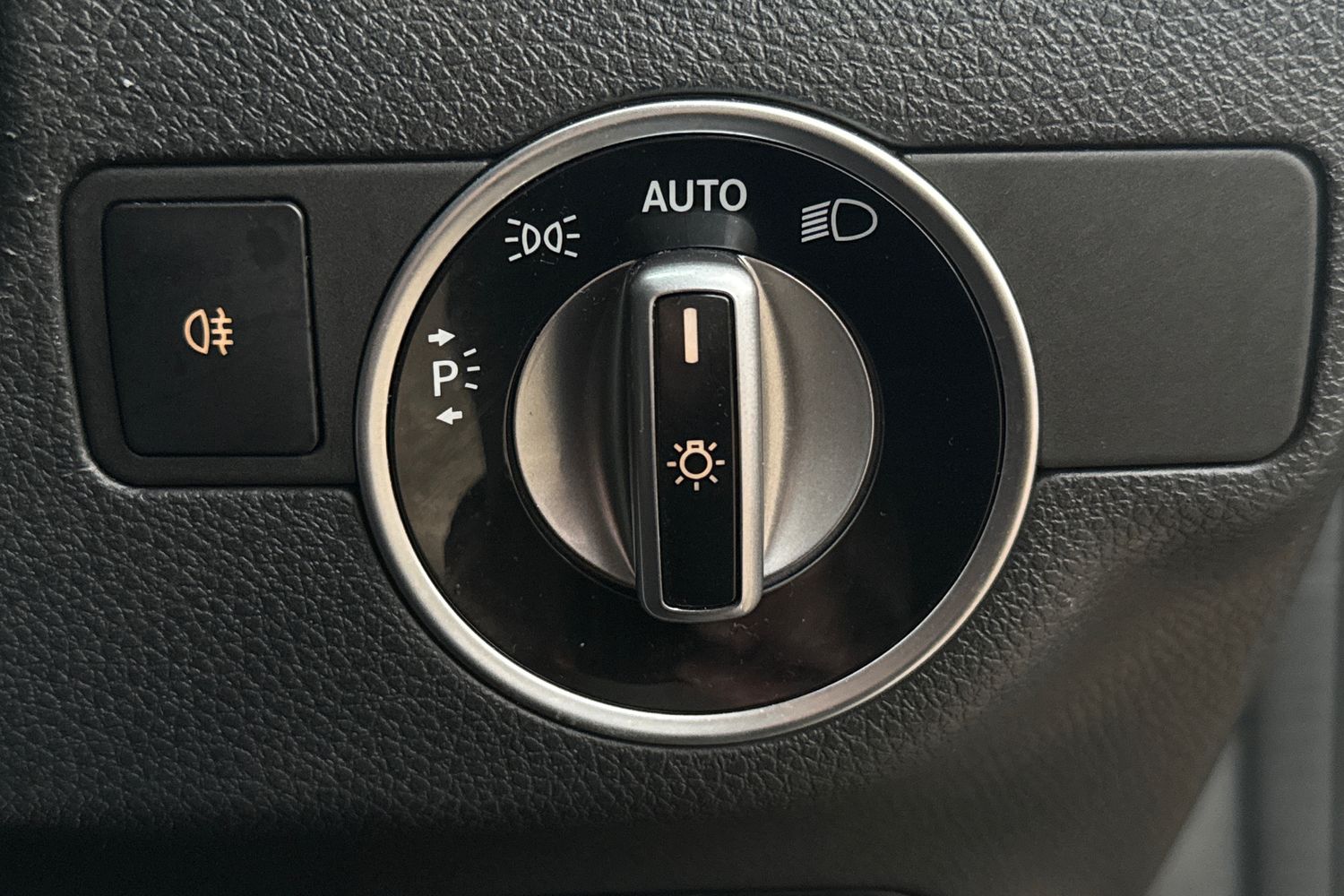 Used Mercedes-Benz CLA 2017 for sale - 76961570: Photo 14