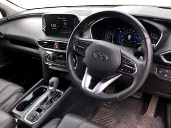 Used Hyundai Santa Fe 2018 for sale - 75203606: Photo