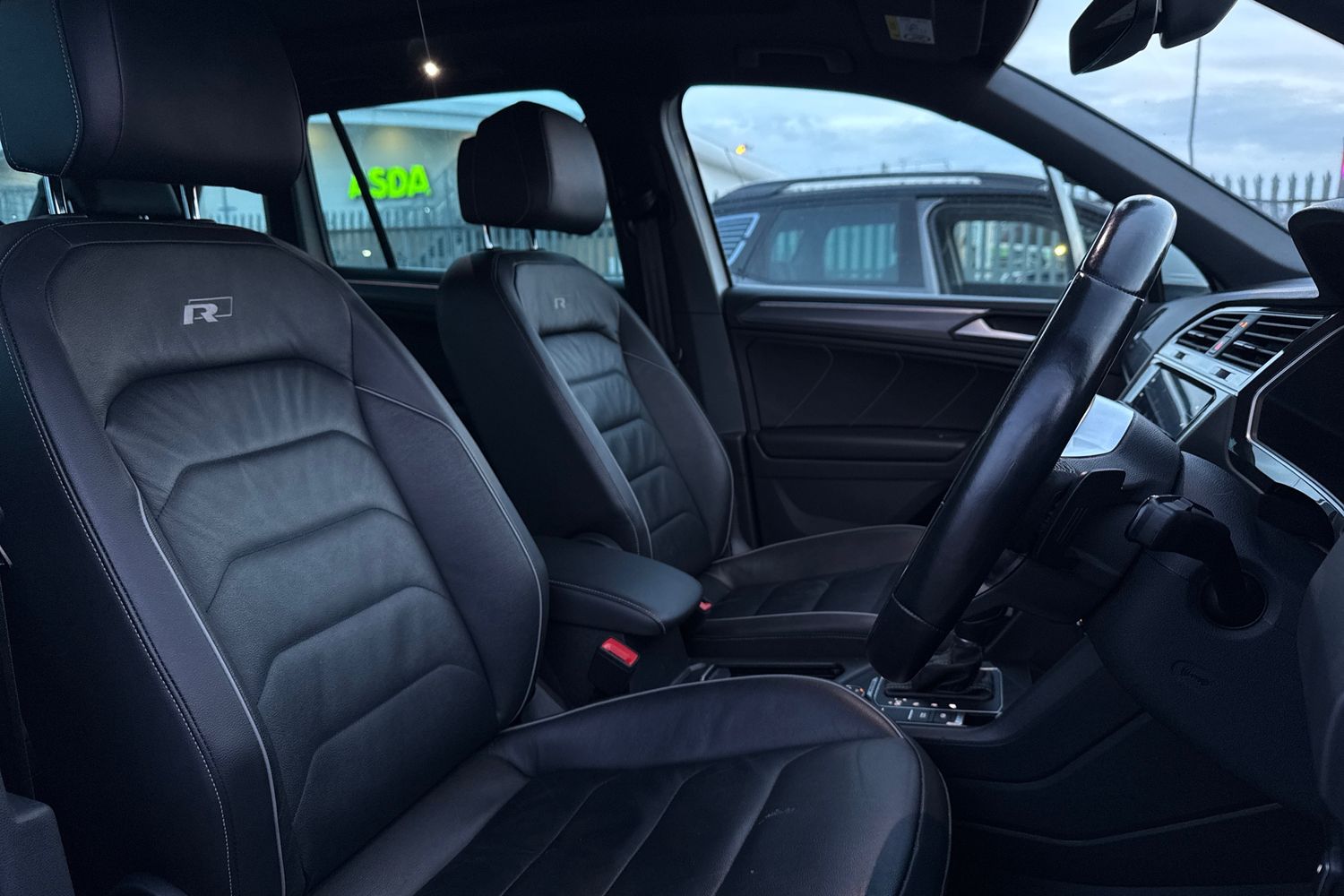 Used Volkswagen Tiguan 2019 for sale - 77394108: Photo 18