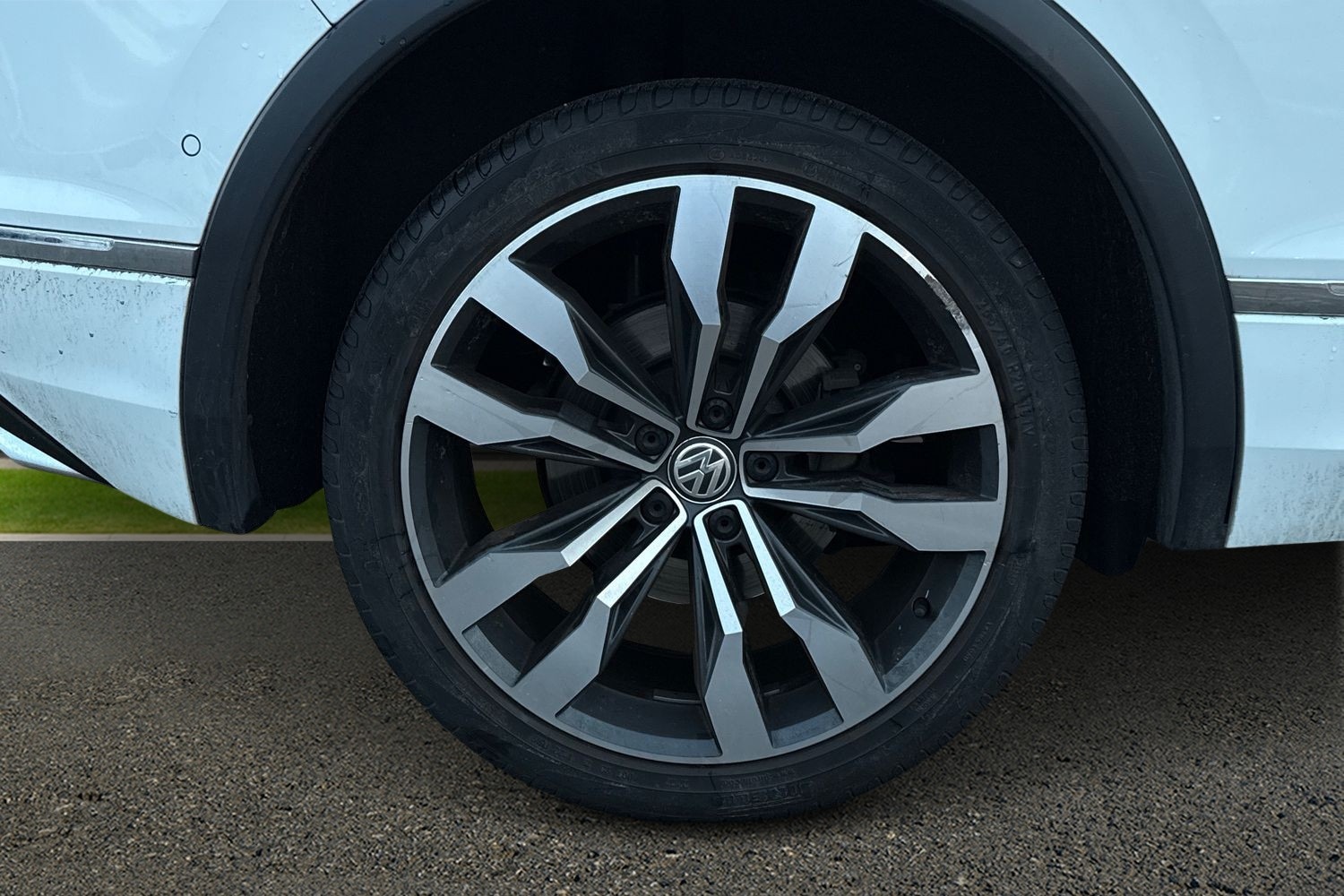 Used Volkswagen Tiguan 2019 for sale - 77394108: Photo 21