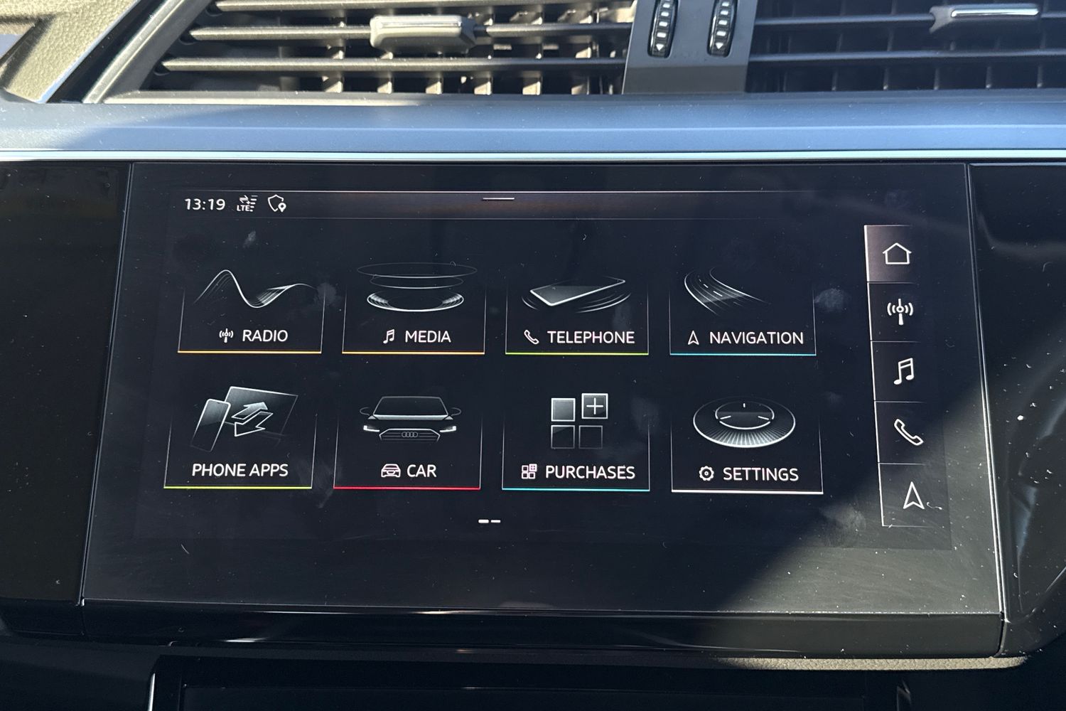 Used Audi e-tron 2020 for sale - 76884136: Photo 6