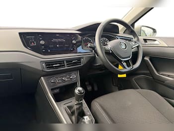 Used Volkswagen Polo 2018 for sale - 79568638: Photo