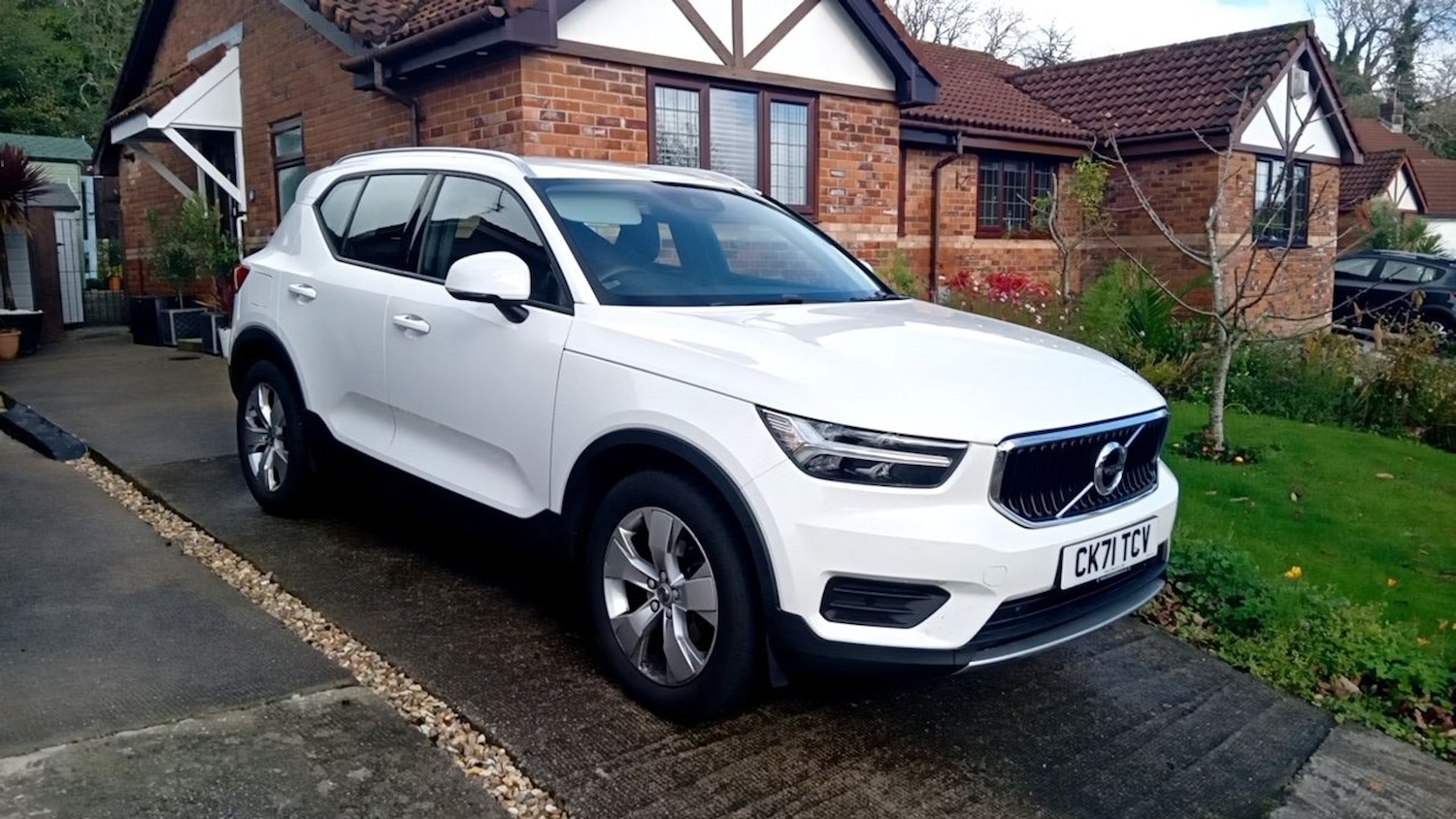 Used Volvo XC40 2021 for sale - 76541061: Photo 1