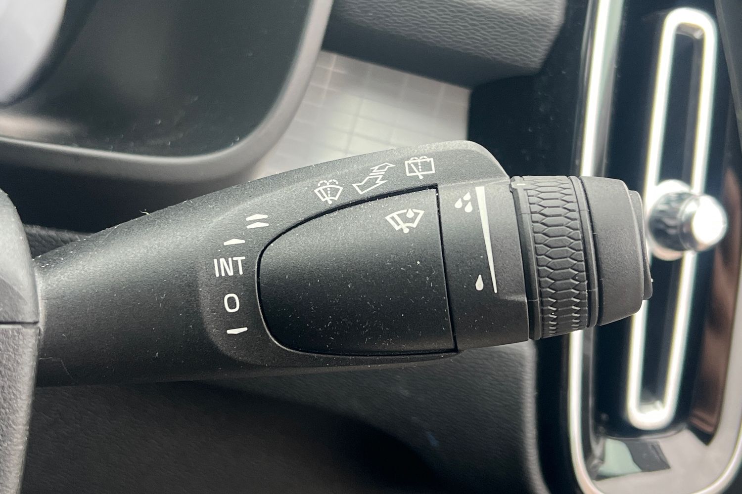 Used Volvo XC40 2021 for sale - 76541061: Photo 17