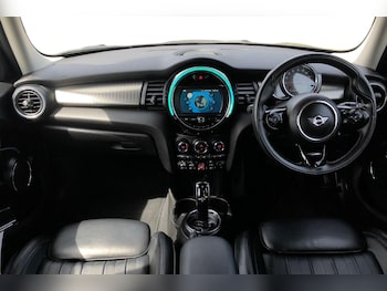Used MINI Hatch 2019 for sale - 78765656: Photo