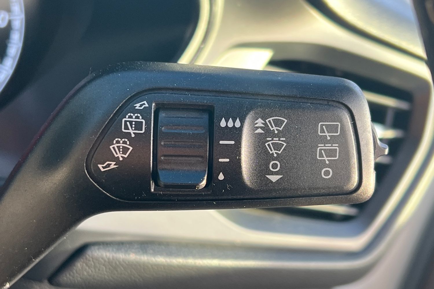 Used Ford Focus 2020 for sale - 77199459: Photo 16