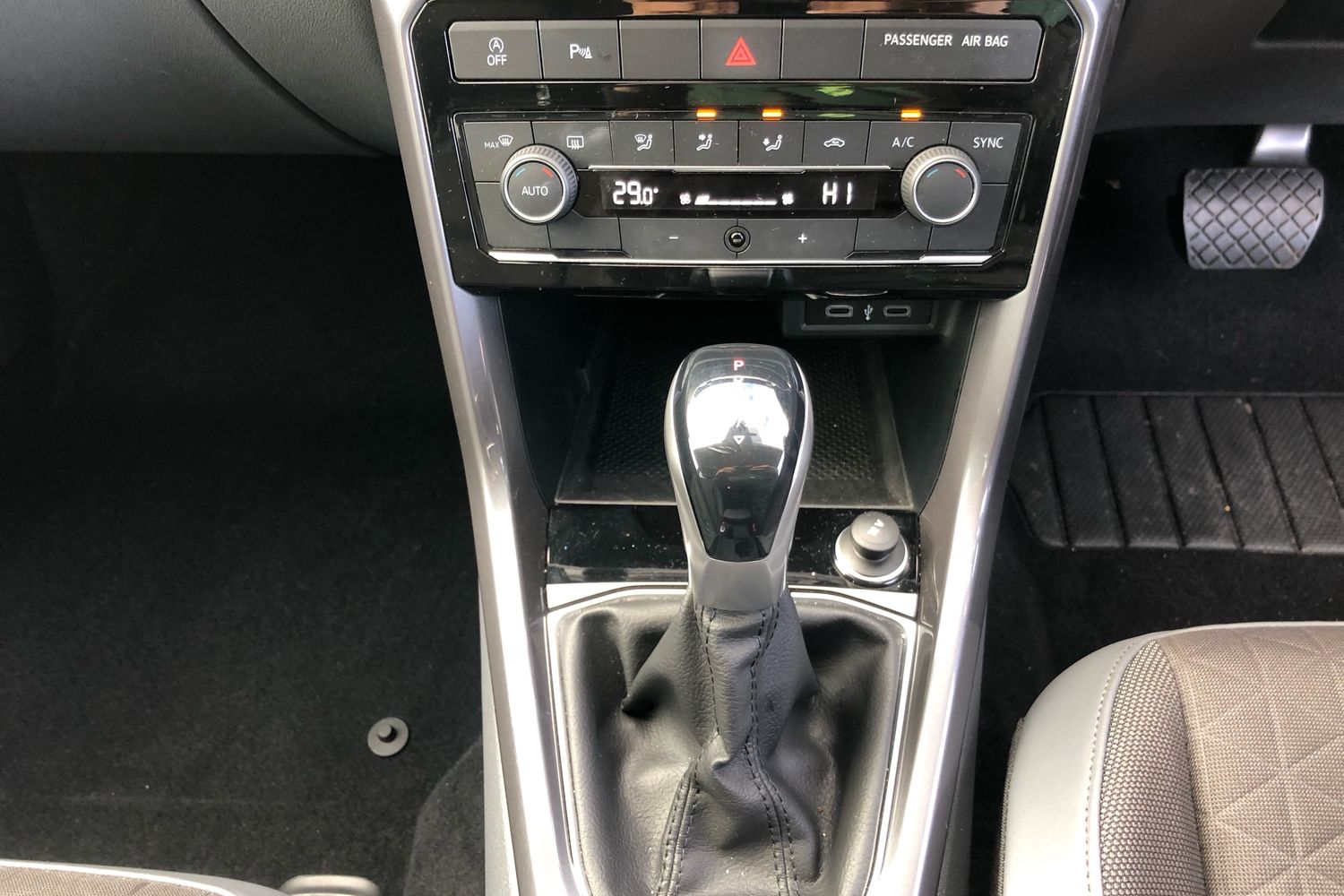 Used Volkswagen T-Cross 2021 for sale - 76368620: Photo 7