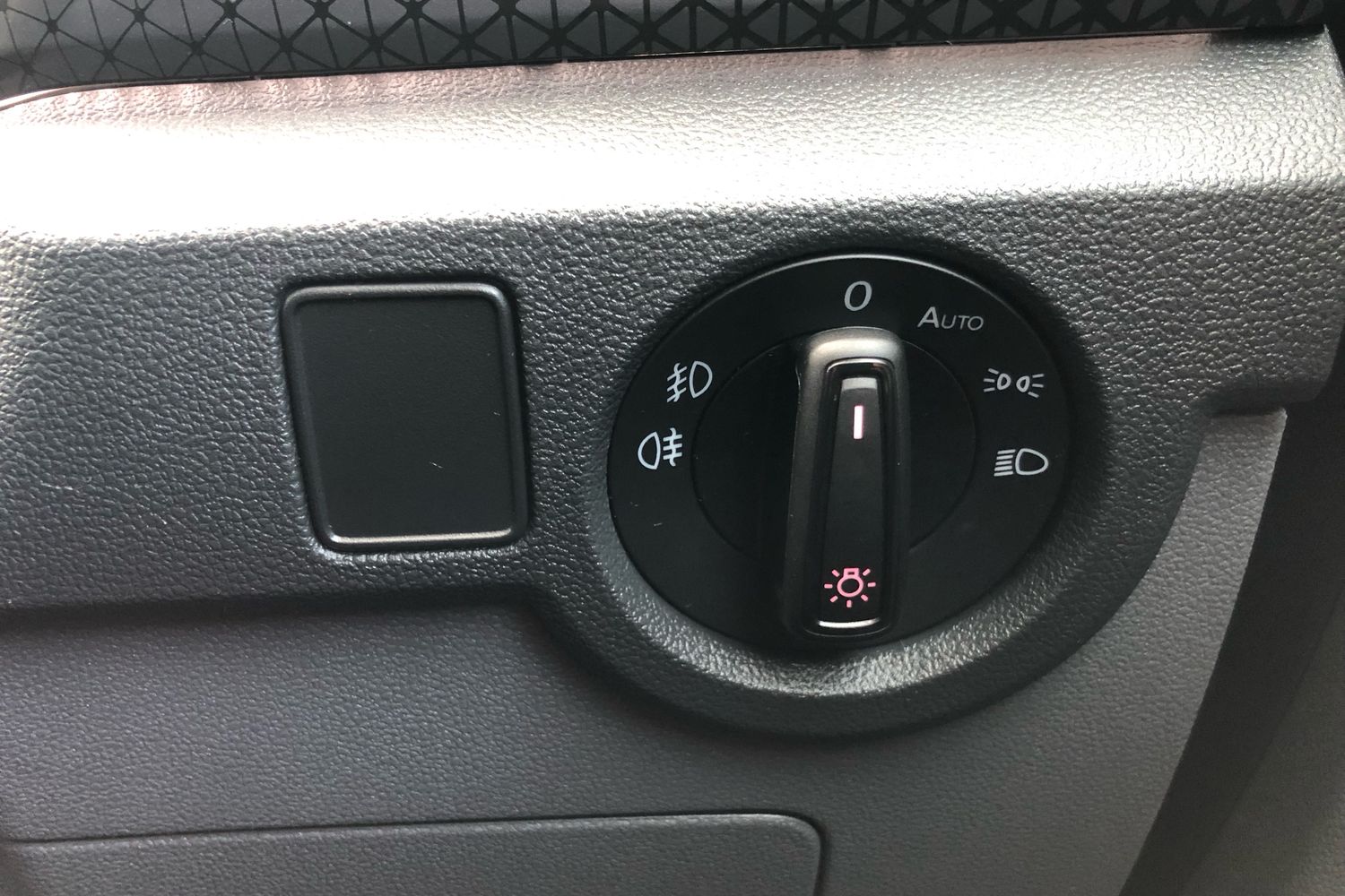 Used Volkswagen T-Cross 2021 for sale - 76368620: Photo 9