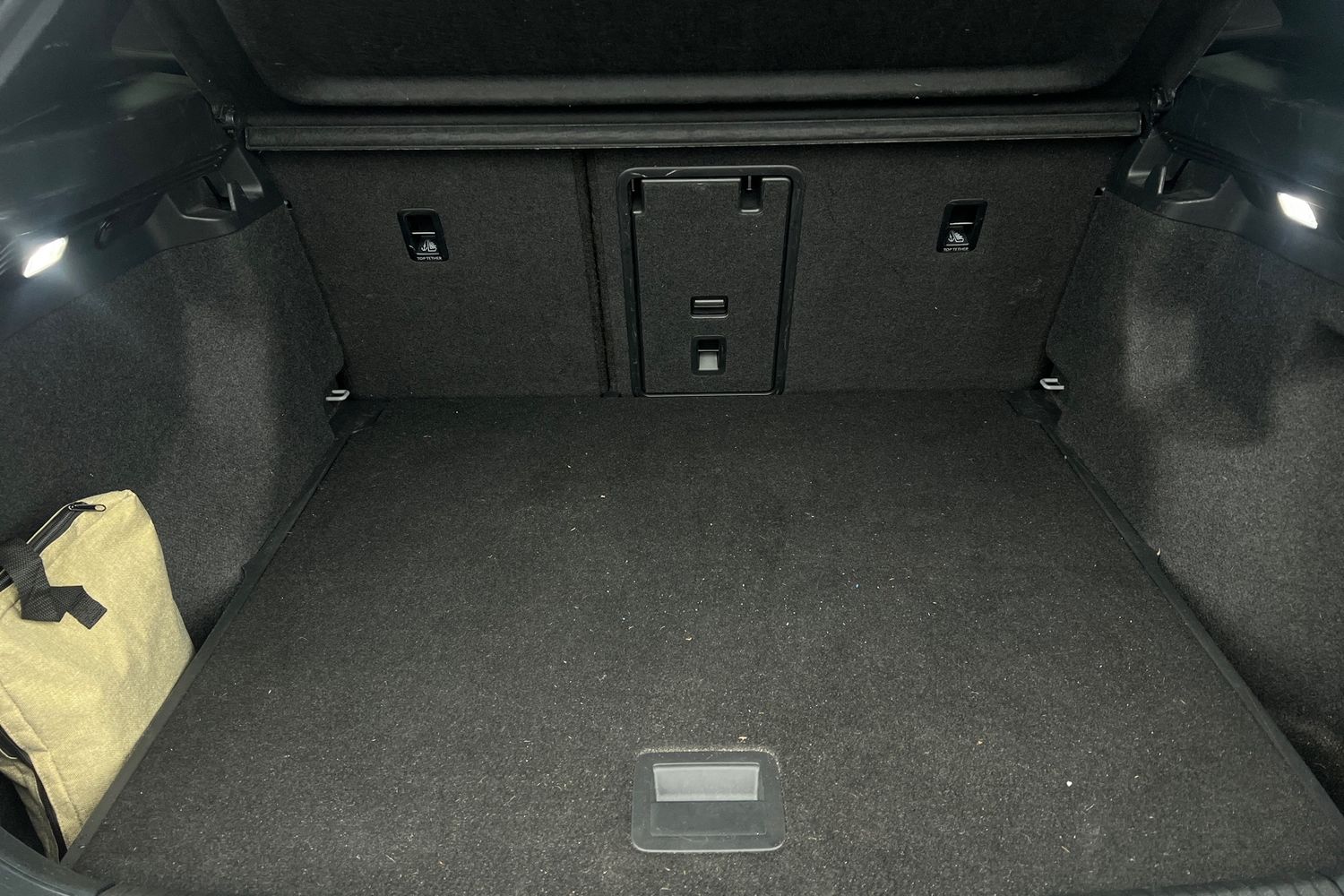 Used Volkswagen ID.4 2021 for sale - 77515201: Photo 24