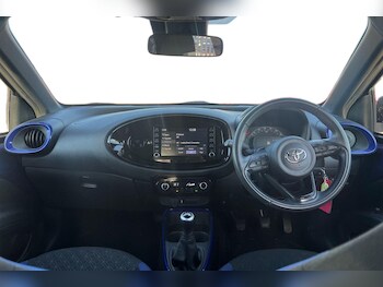 Used Toyota Aygo X 2022 for sale - 76649282: Photo