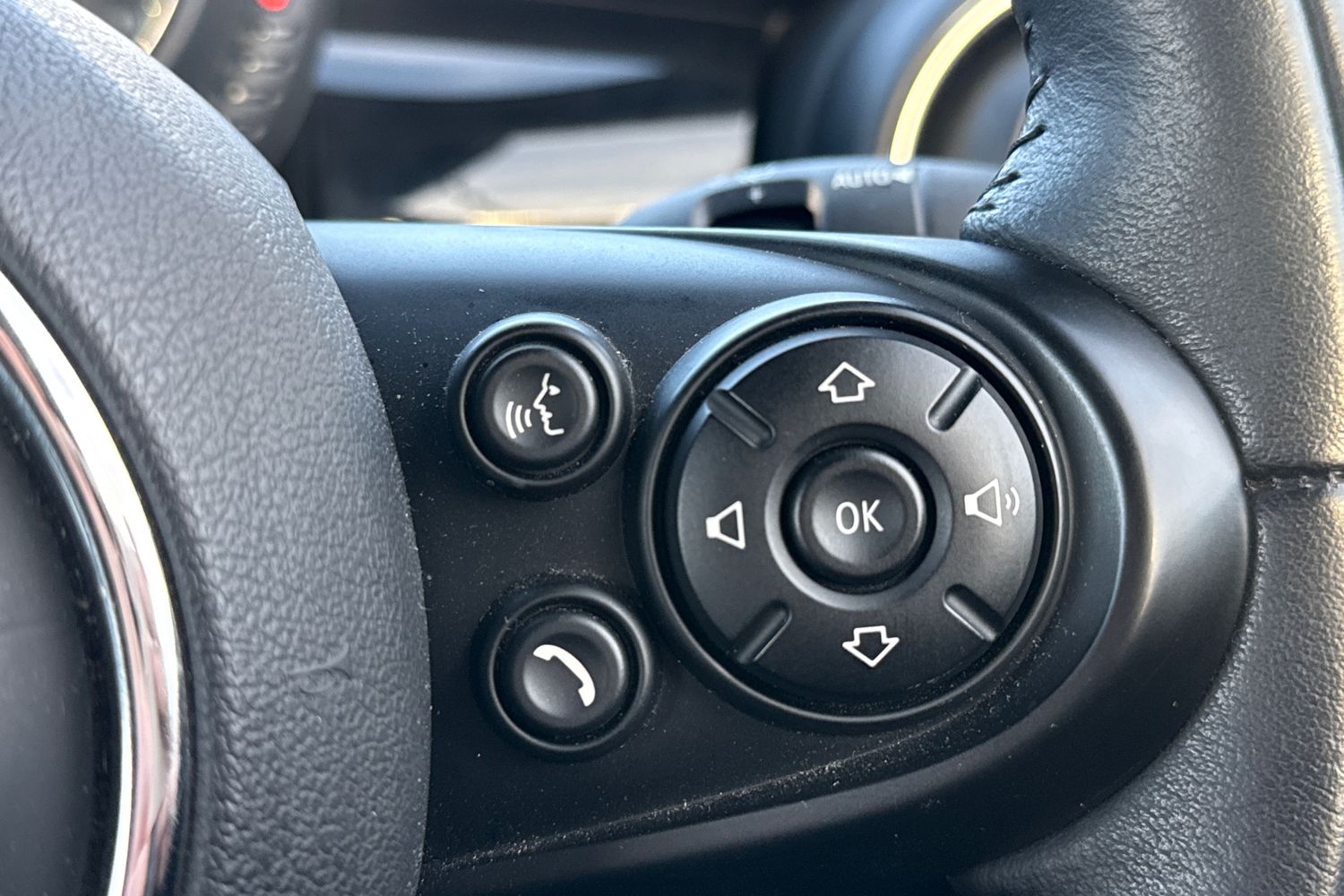 Used MINI Convertible 2016 for sale - 76916519: Photo 11