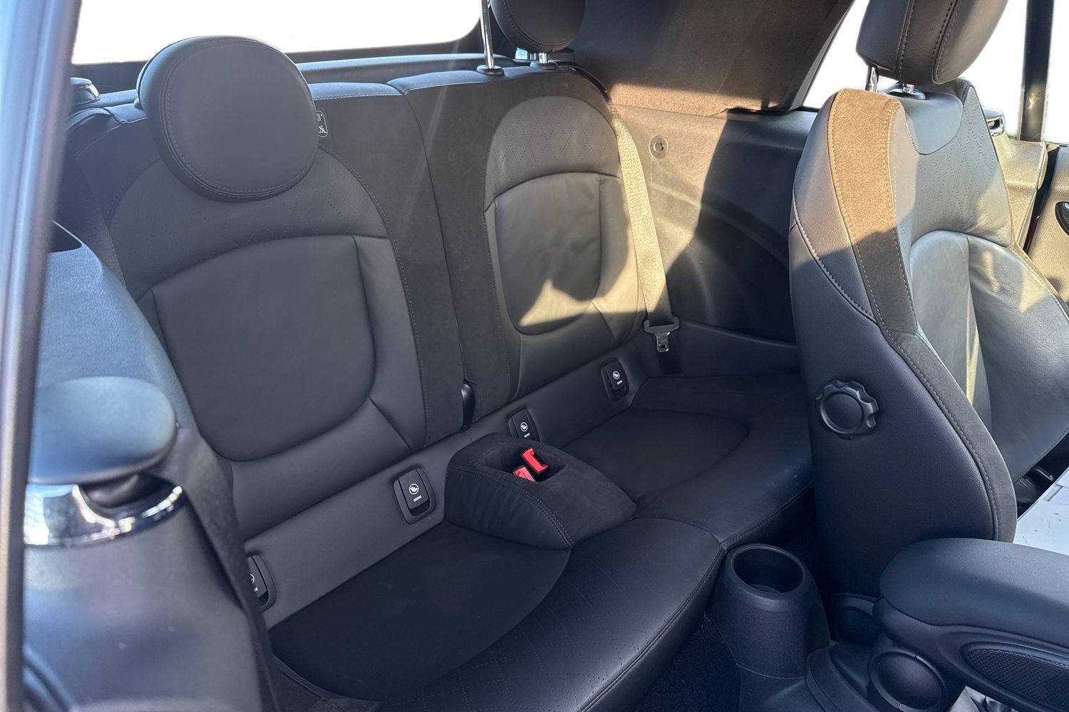 Used MINI Convertible 2016 for sale - 76916519: Photo 17