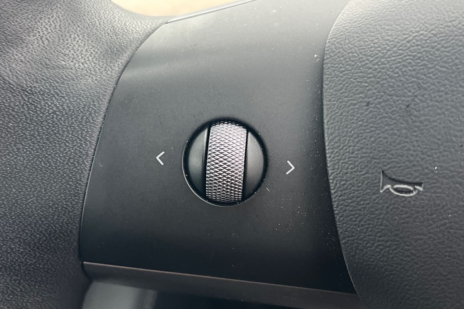 Used Tesla Model 3 2021 for sale - 76718491: Photo 9