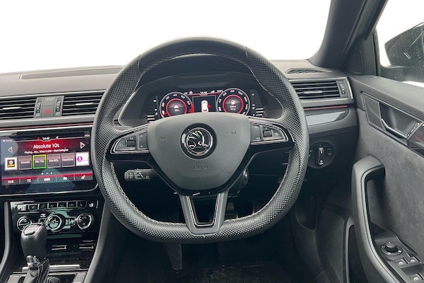 Used Skoda Superb 2019 for sale - 76004880: Photo 5