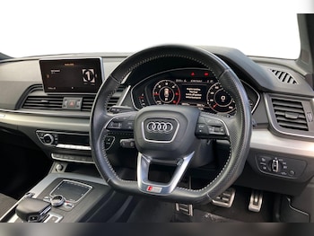 Used Audi Q5 2017 for sale - 78251846: Photo