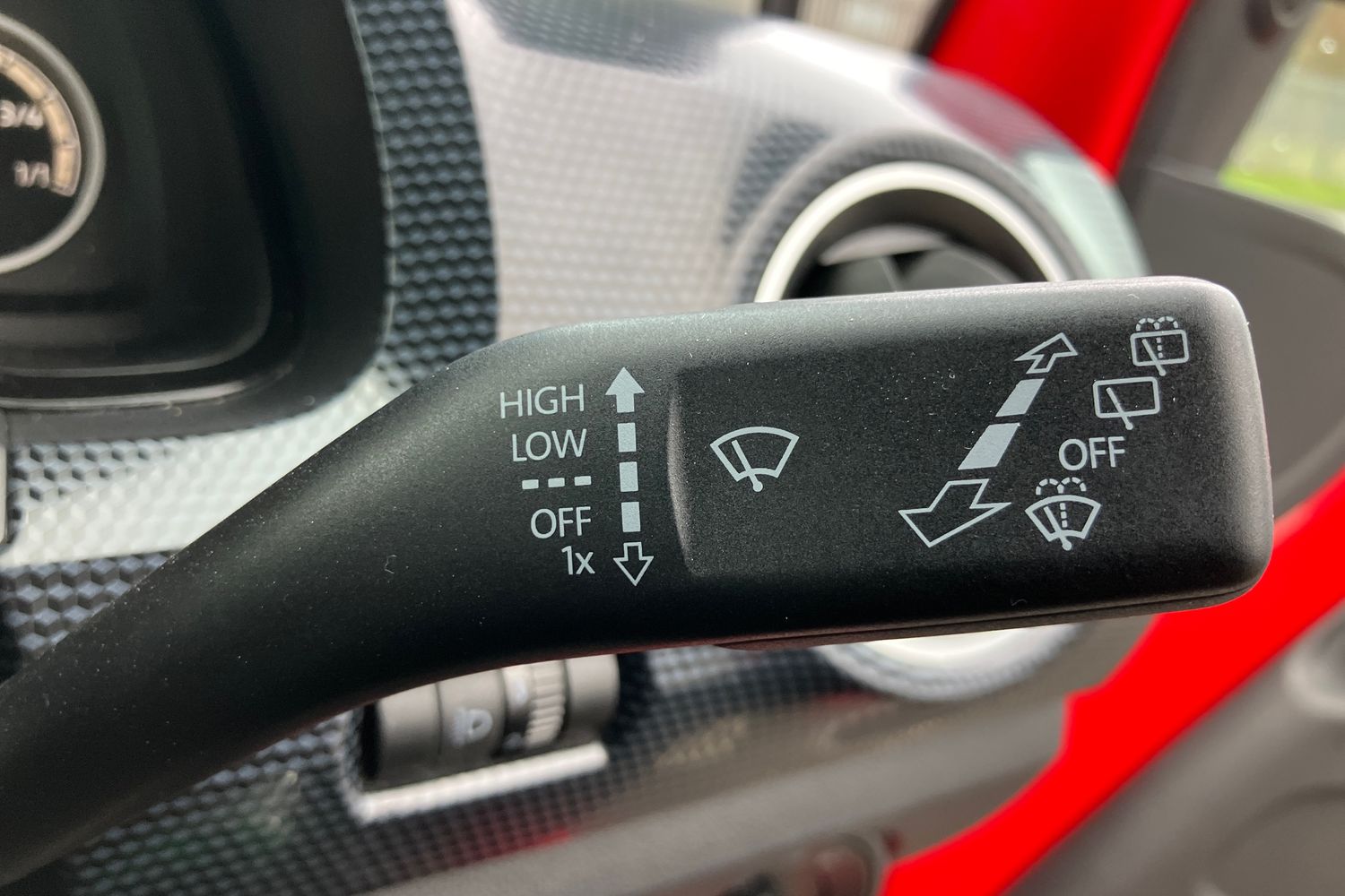 Used Volkswagen up! 2018 for sale - 77316728: Photo 11